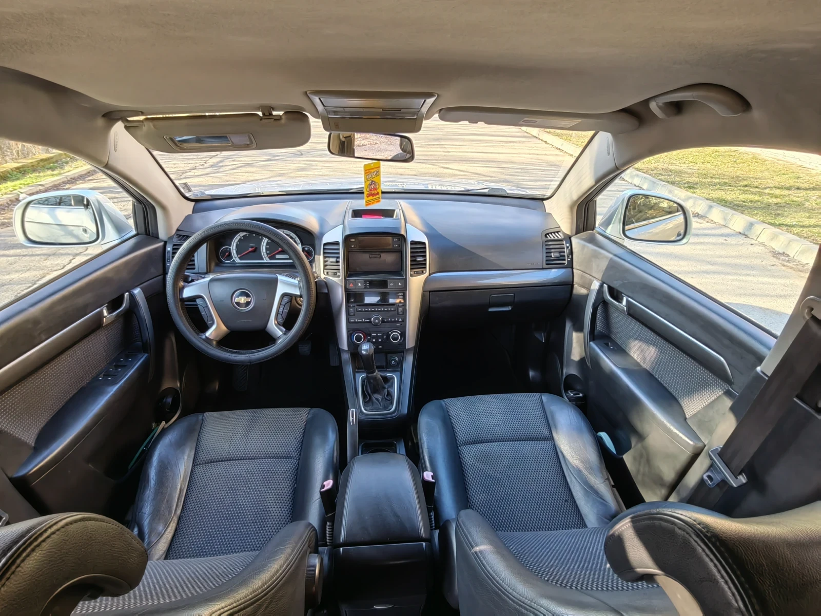 Chevrolet Captiva, снимка 6 - Автомобили и джипове - 54147452