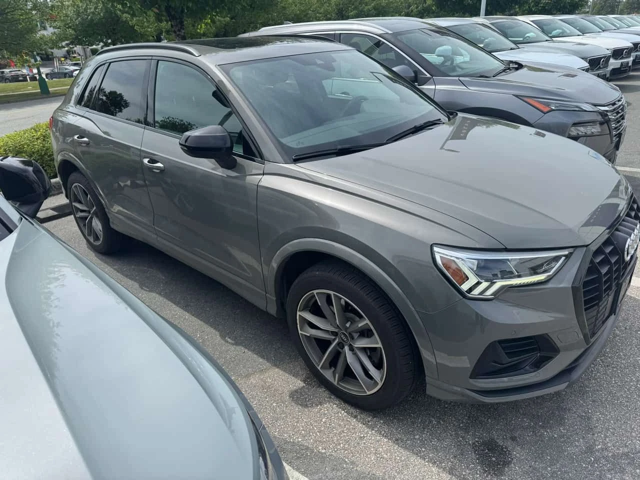 Audi Q3 * 45 TFSI quattro* АВТОКРЕДИТ* , снимка 2 - Автомобили и джипове - 54665763