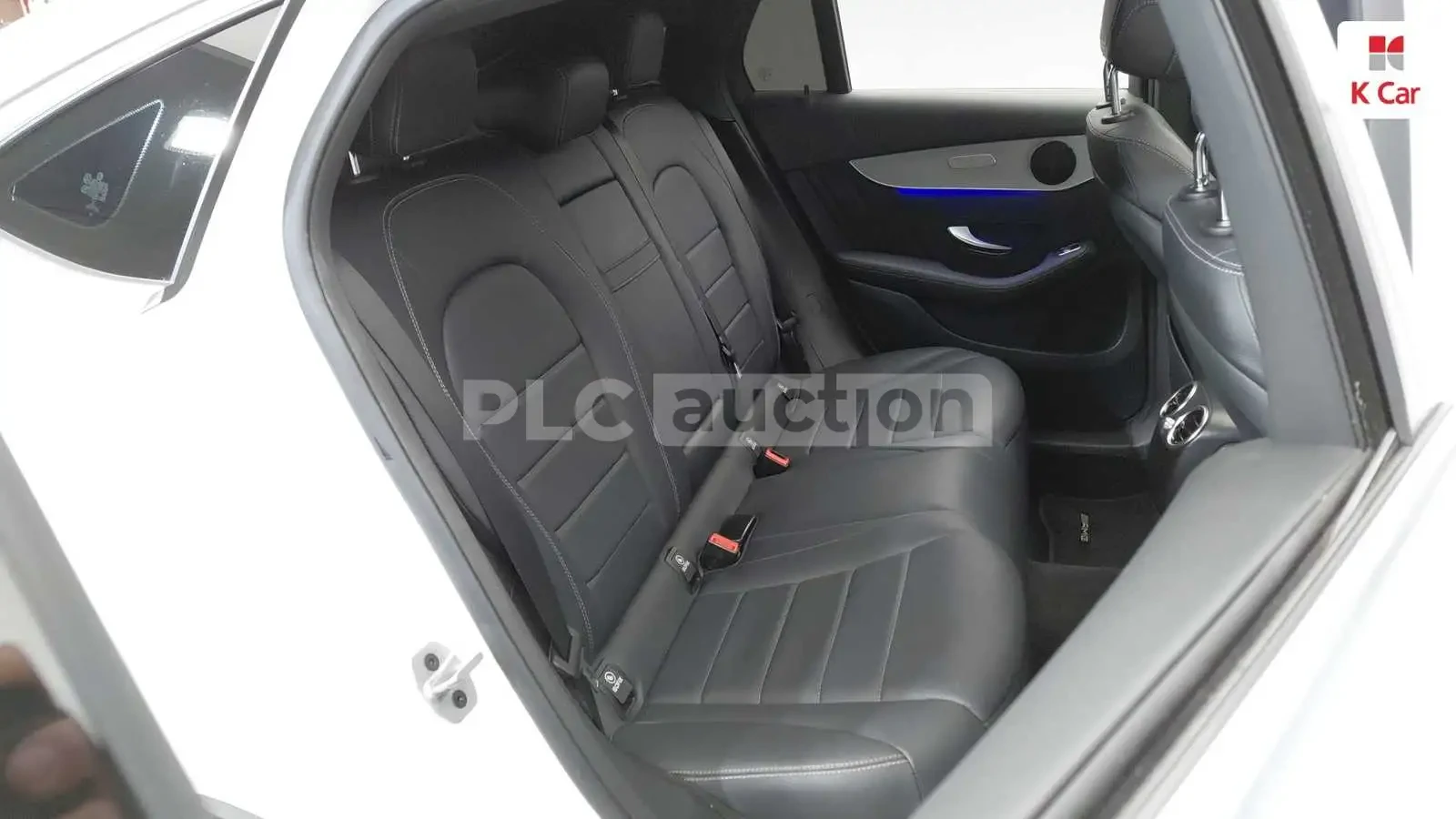 Mercedes-Benz GLC 220 4MATIC* AMG NIGHT PACKAGE* Keyless* Панорама , снимка 9 - Автомобили и джипове - 54691365