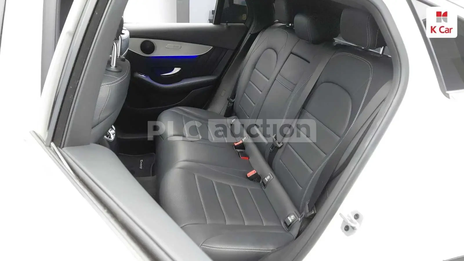 Mercedes-Benz GLC 220 4MATIC* AMG NIGHT PACKAGE* Keyless* Панорама , снимка 8 - Автомобили и джипове - 54691365