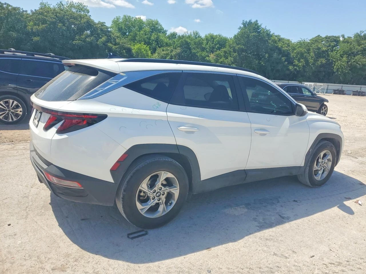 Hyundai Tucson 2.5l Sel, снимка 3 - Автомобили и джипове - 54732616