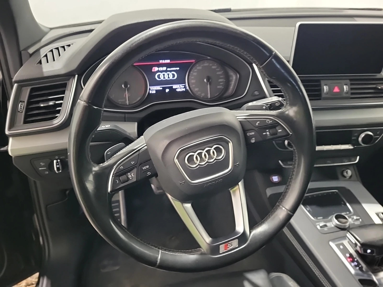 Audi SQ5 PROGRESSIV, снимка 10 - Автомобили и джипове - 55017940