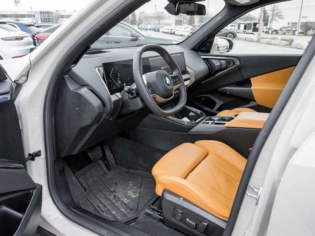 BMW X3 30 xDrive* 360* H/K* DISTRO* ОБДУХ, снимка 14 - Автомобили и джипове - 55437138
