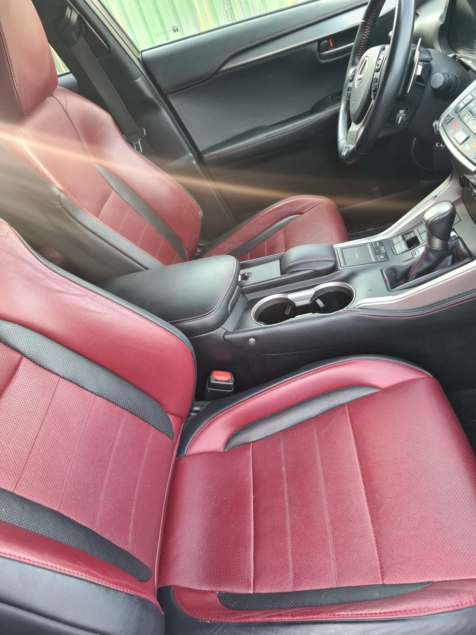 Lexus NX 300h ОТЛИЧНО ТЕХНИЧЕСКО СЪСТОЯНИЕ , снимка 3 - Автомобили и джипове - 55804440