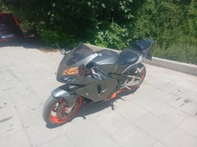 Honda 599 