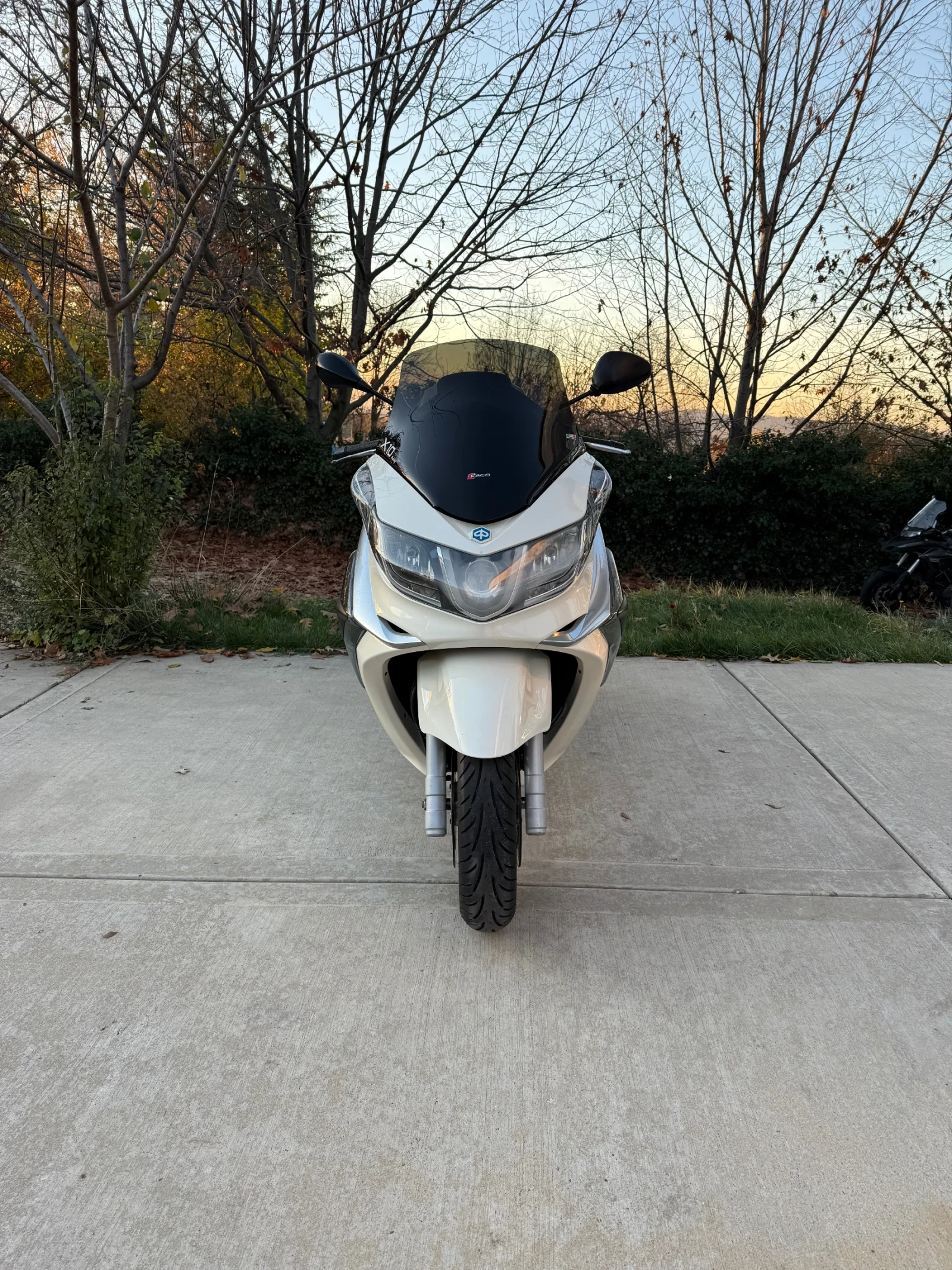 Piaggio X10 ABS / ASR 350i PERFEKTEN | Mobile.bg   3