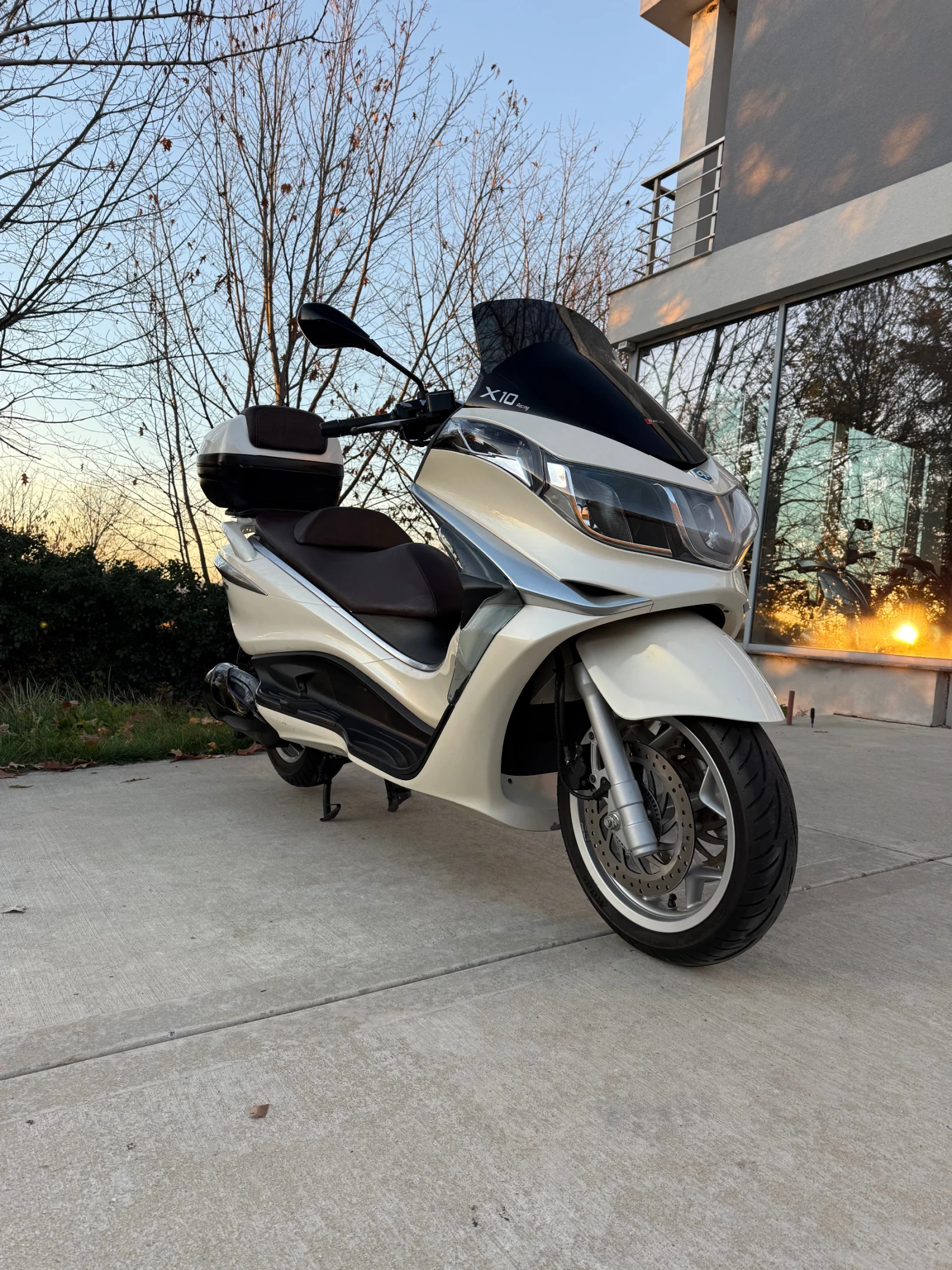 Piaggio X10 ABS / ASR 350i PERFEKTEN | Mobile.bg   2