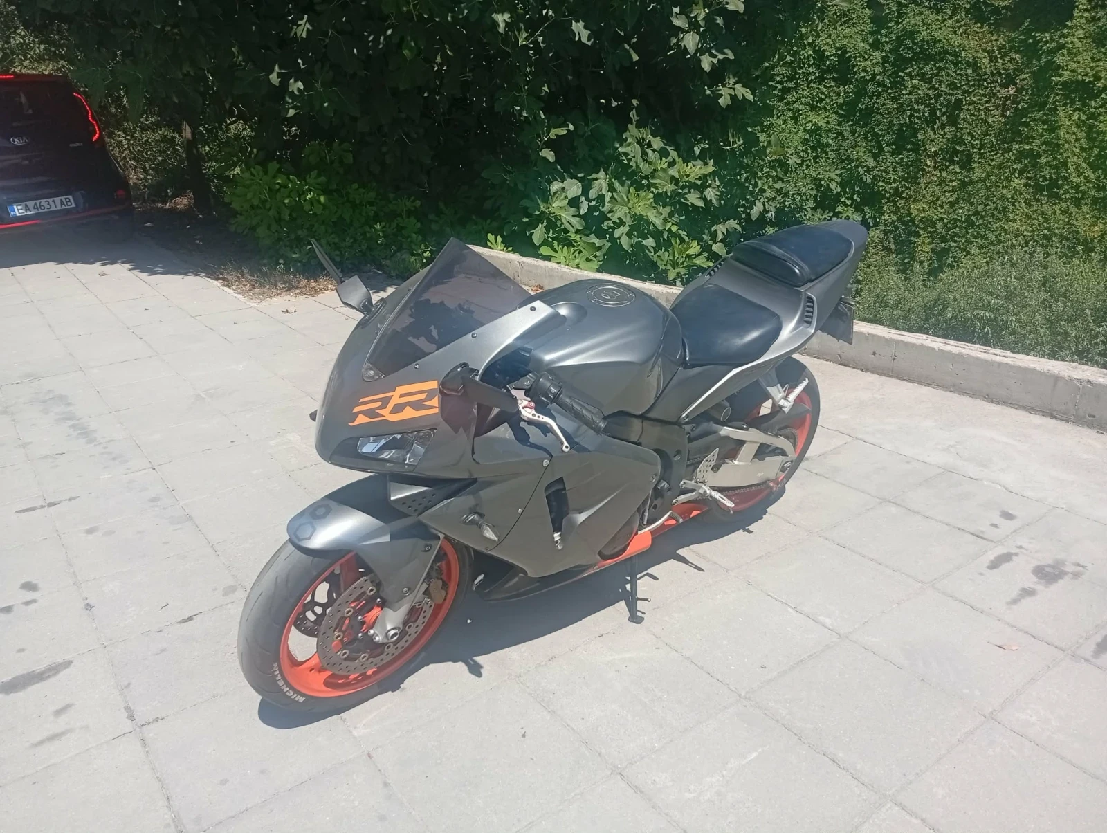 Honda 599