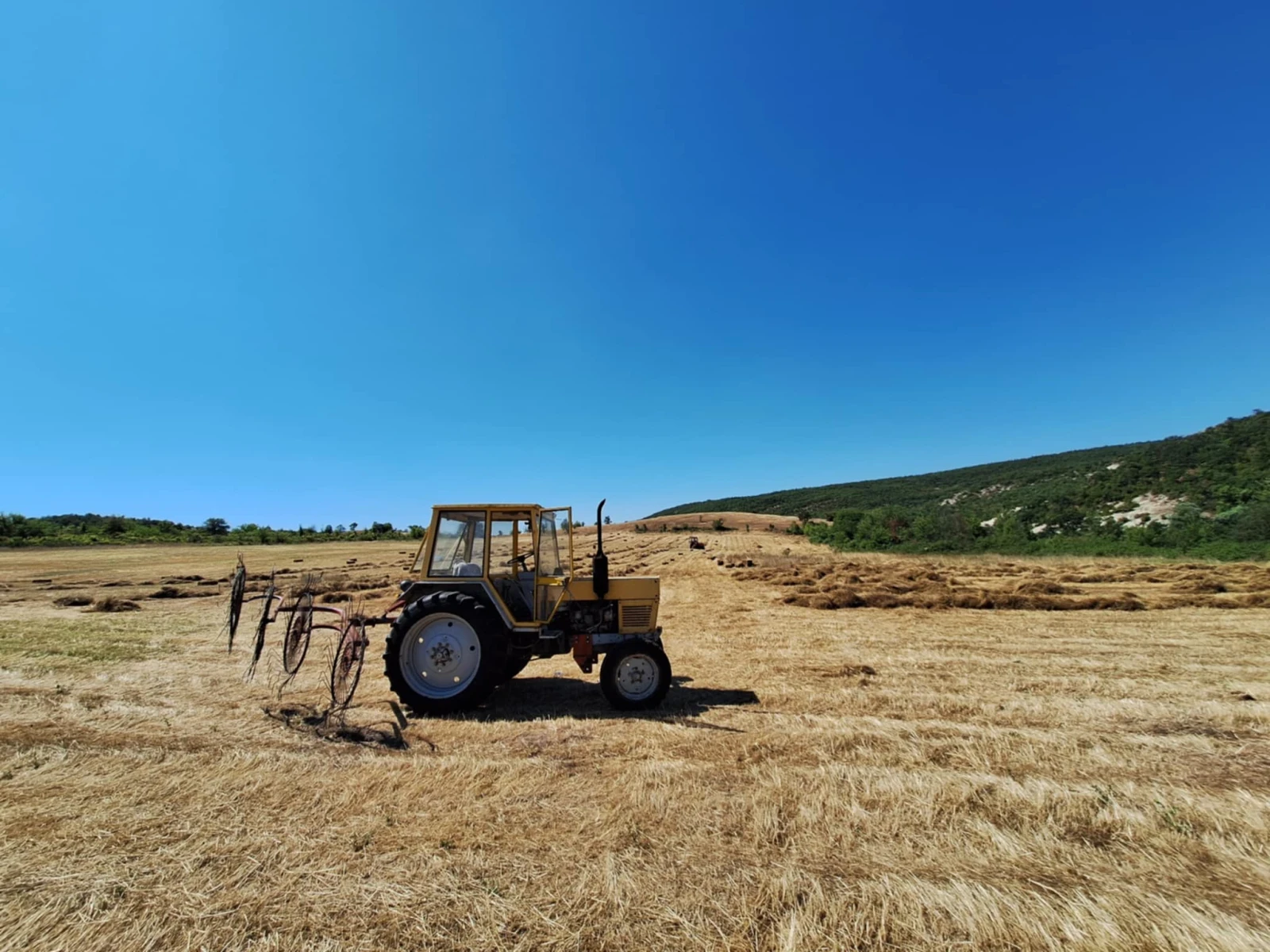 Трактор Болгар undefined | Auto.bg — изображение 1