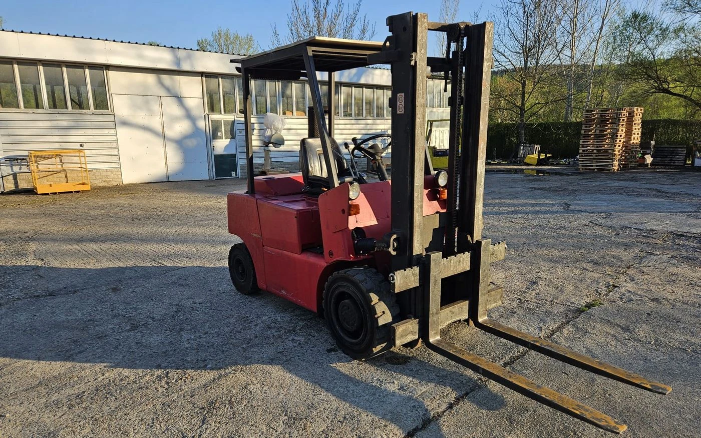 Мотокар В&Р Балканкар 3т дизел, снимка 3 - Индустриална техника - 54239898