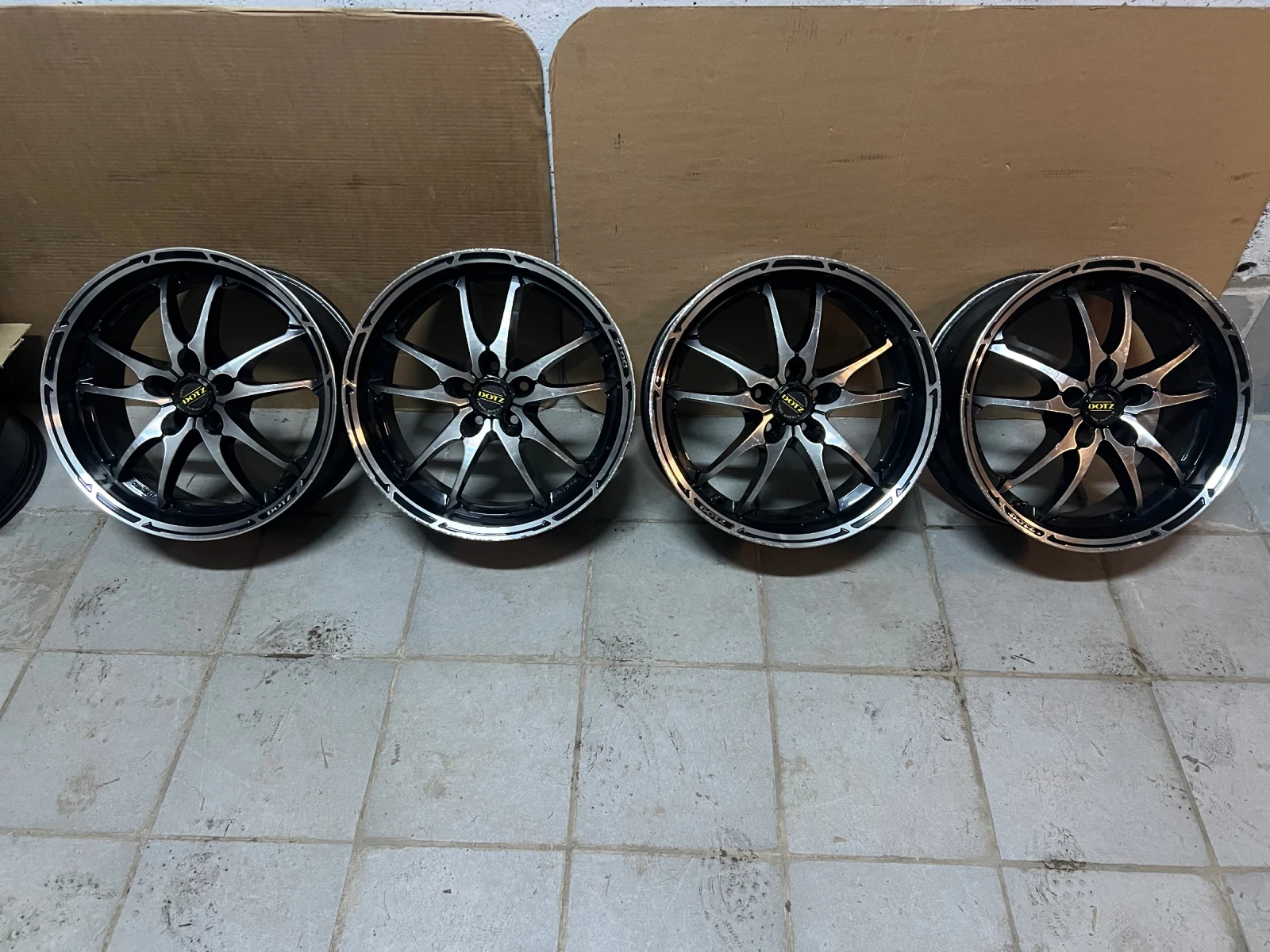 ������ | Mobile.bg � ����������� 4