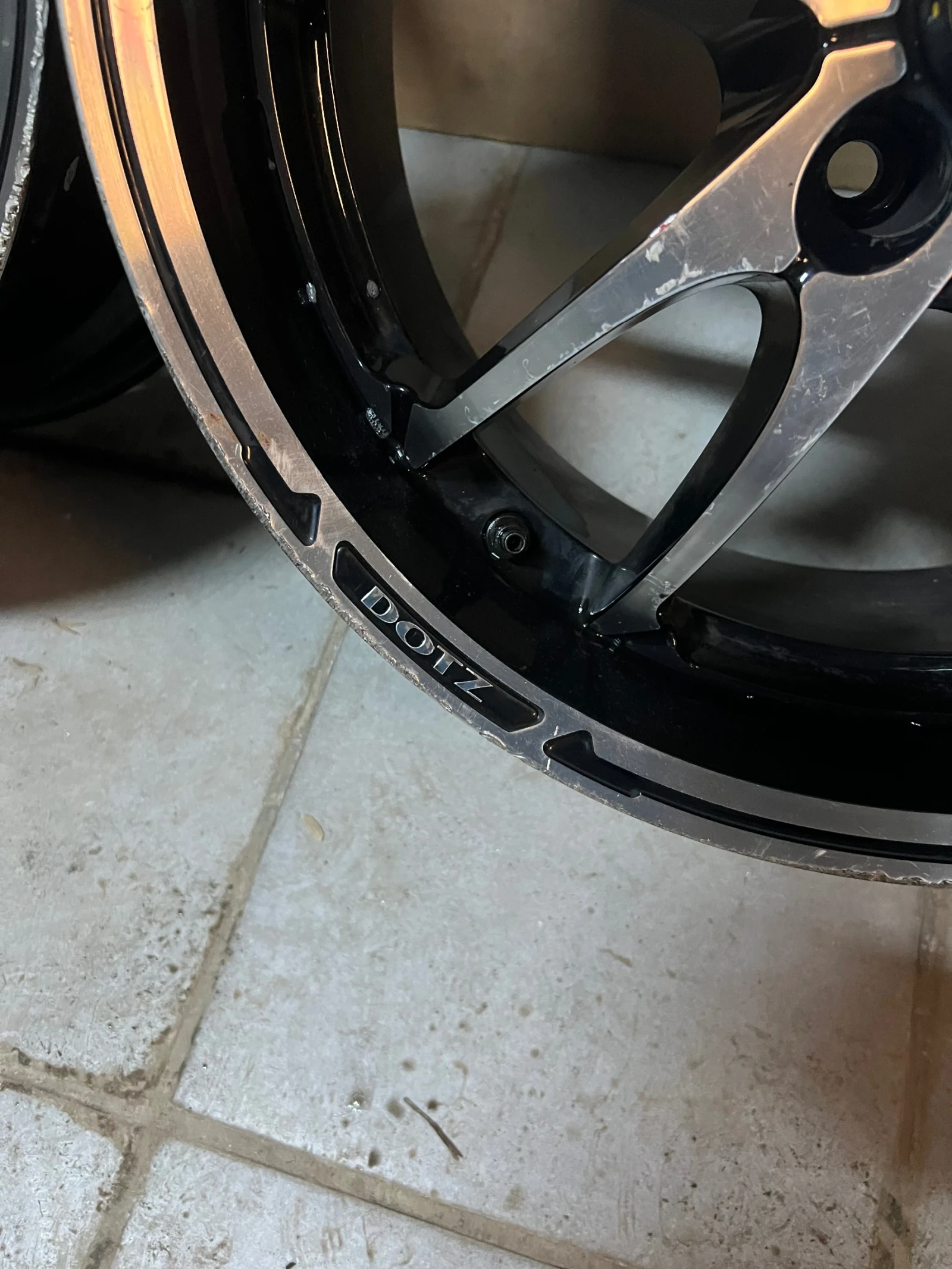 ������ | Mobile.bg � ����������� 5