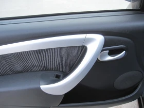 Dacia Sandero 1, 4-Газ., снимка 9