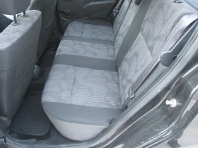 Dacia Sandero 1, 4-Газ., снимка 12