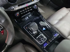 Kia Stinger 3.3L Turbo V6 / 4x4 / Carfax, снимка 9