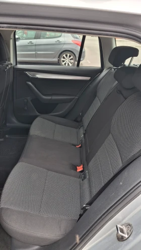 Skoda Octavia, снимка 11