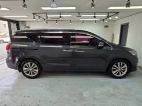 Kia Carnival 3.5* KEYLESS* ПОДГРЕВ ВОЛАН* ЕЛ. БАГАЖНИК* КРАЙНА , снимка 5