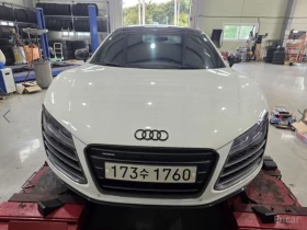 Audi R8 5.2 V10 QUATTRO S TRONIC| КАМЕРА| ПОДГРЕВ| STOCK, снимка 2