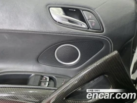 Audi R8 5.2 V10 QUATTRO S TRONIC| КАМЕРА| ПОДГРЕВ| STOCK, снимка 13