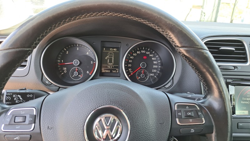 VW Golf, снимка 7 - Автомобили и джипове - 45358390