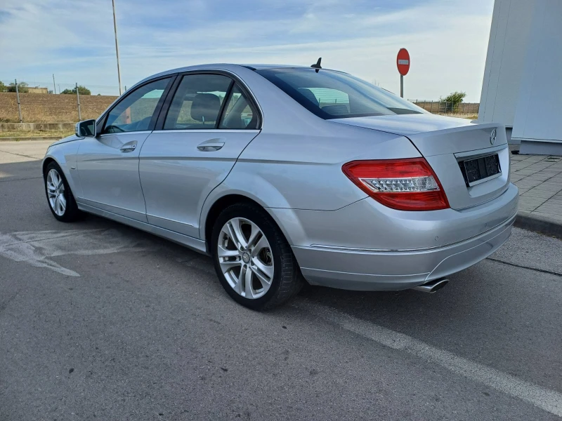 Mercedes-Benz C 320 CDI Avantgarde , снимка 6 - Автомобили и джипове - 47189365