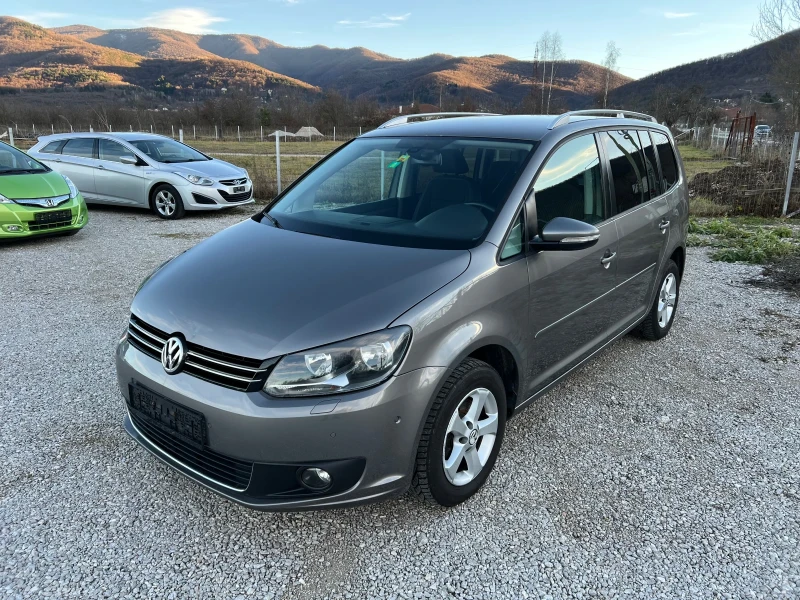 VW Touran, снимка 9 - Автомобили и джипове - 48382380