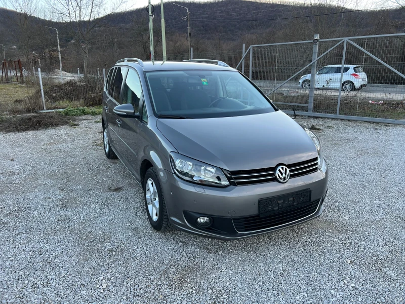 VW Touran, снимка 7 - Автомобили и джипове - 48382380