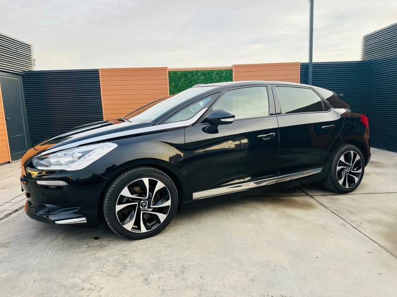 Citroen DS5 2.0 HDI/Navi/Камера/Keyless, снимка 8 - Автомобили и джипове - 48537701