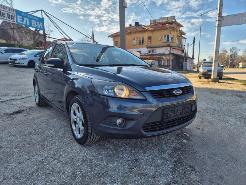 Ford Focus 1.6i, GAS, KLIMATRONIK, снимка 1 - Автомобили и джипове - 49410345