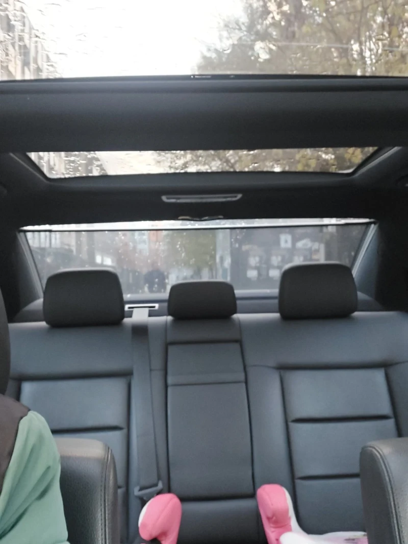 Mercedes-Benz E 350 ГАЗ, 4х4, ПАНОРАМА, 272 к.с., снимка 10 - Автомобили и джипове - 51002319