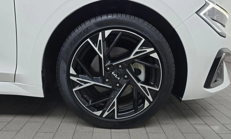 Kia K5 2.0 Prestige * НАЙ-ДОБРА ЦЕНА В БЪЛГАРИЯ* , снимка 5 - Автомобили и джипове - 52357535