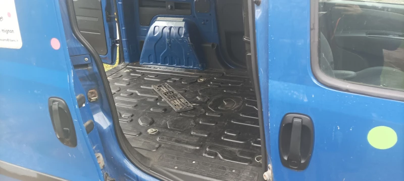 Fiat Doblo, снимка 5 - Автомобили и джипове - 52397907