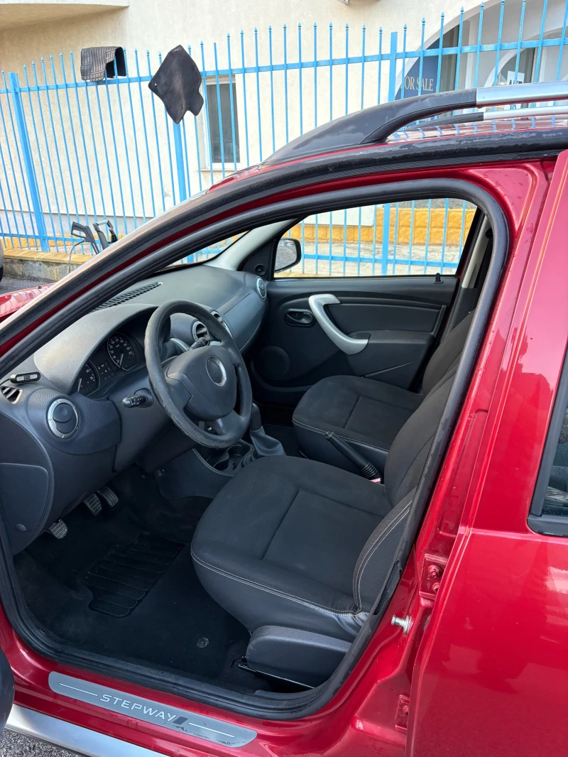 Dacia Sandero 1, 6 , снимка 5 - Автомобили и джипове - 52507060