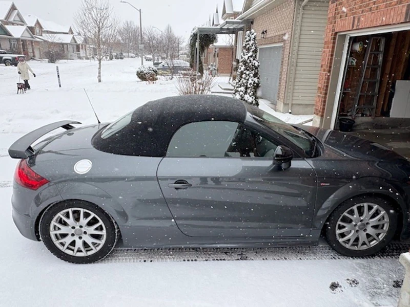 Audi Tt CARFAX АВТО КРЕДИТ , снимка 4 - Автомобили и джипове - 52748946