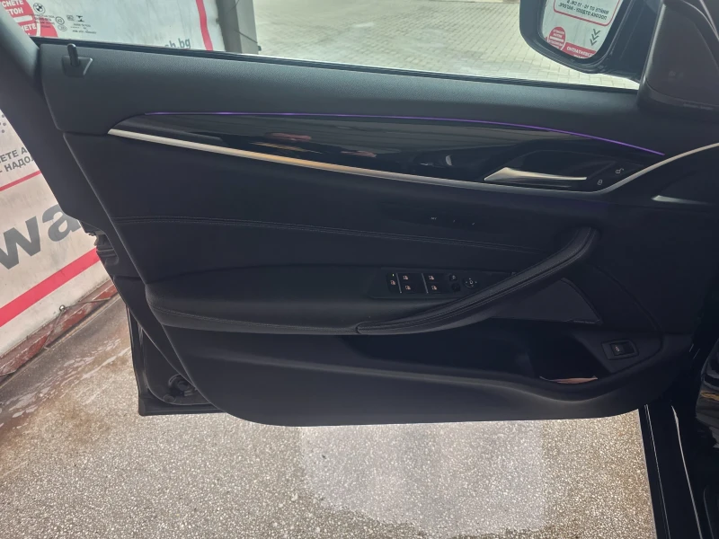 BMW 530, снимка 12 - Автомобили и джипове - 53113530