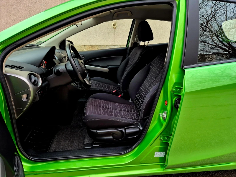 Mazda 2 1.3i-верига-нов-japan, снимка 15 - Автомобили и джипове - 53360071