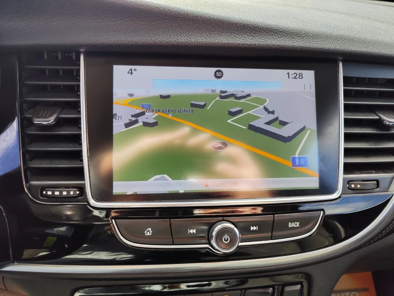 Opel Mokka X 1.4TURBO* ГАЗ* EURO6B* LED* NAVI* CAMERA* , снимка 8 - Автомобили и джипове - 53442571