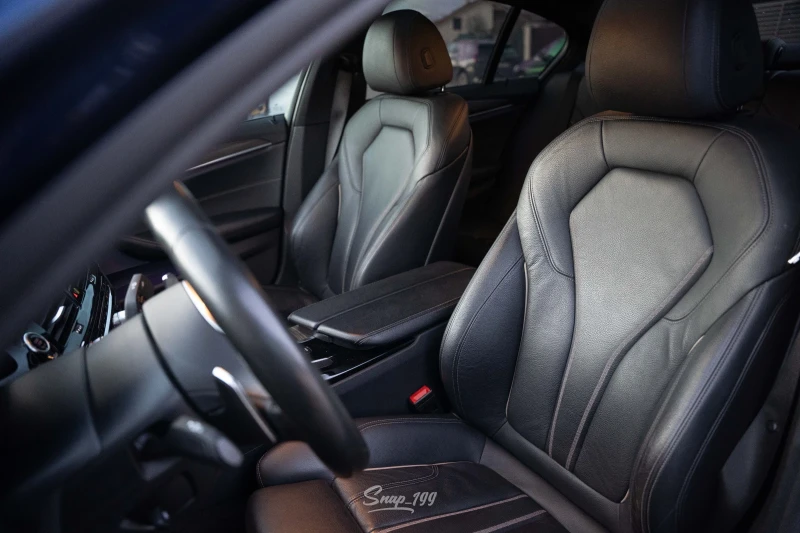 BMW 540 XDrive 61000км, снимка 11 - Автомобили и джипове - 53457892