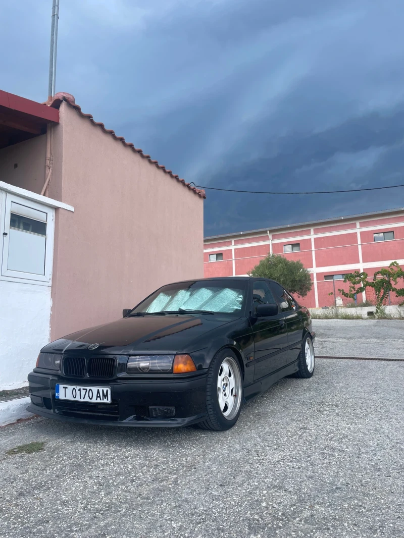 BMW 320, снимка 4 - Автомобили и джипове - 53600042