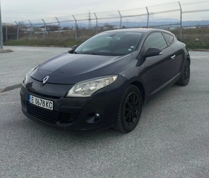 Renault Megane, снимка 1 - Автомобили и джипове - 49135877