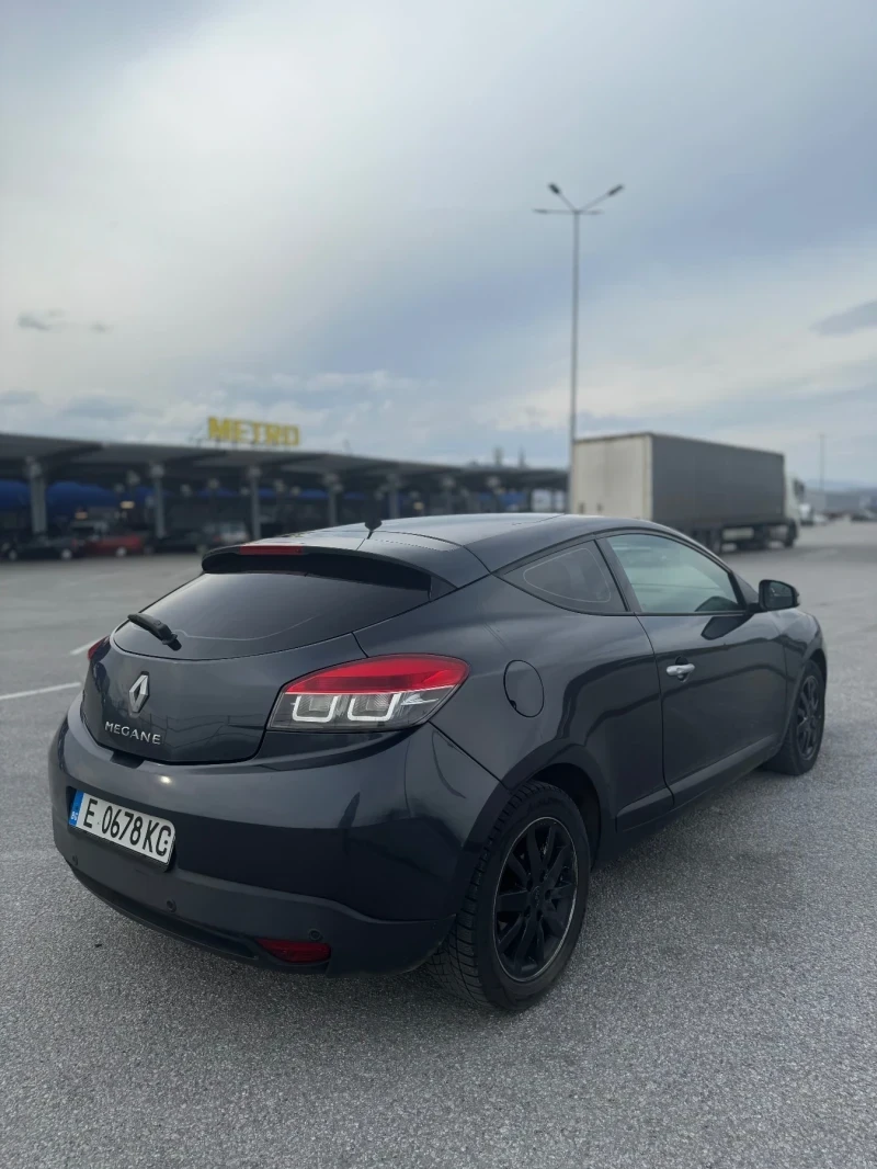 Renault Megane, снимка 4 - Автомобили и джипове - 49135877