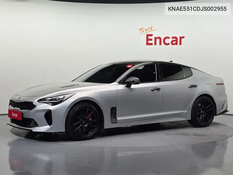 Kia Stinger 3.3L Turbo V6 / 4x4 / Carfax