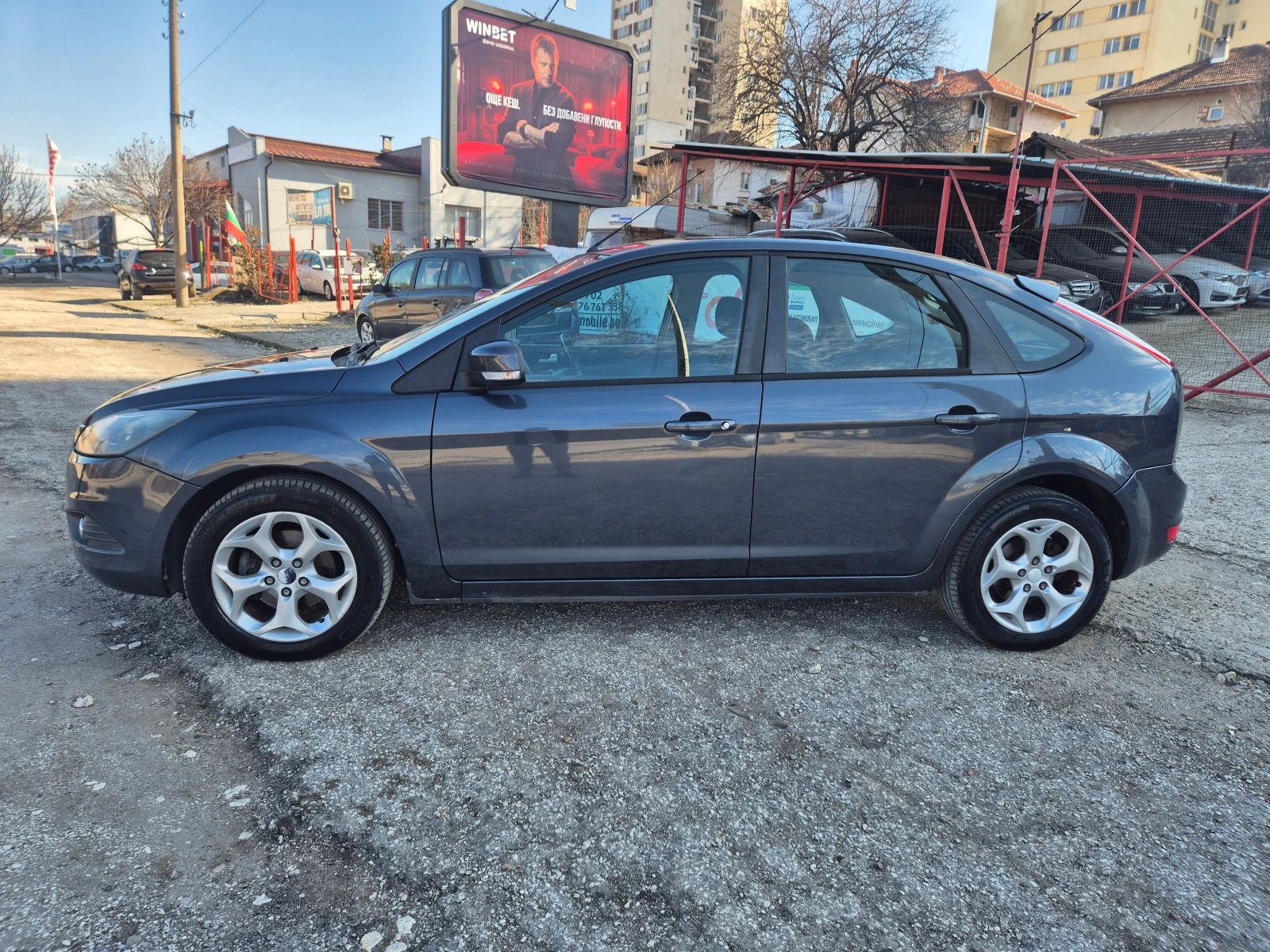 Ford Focus 1.6i, GAS, KLIMATRONIK - изображение 4