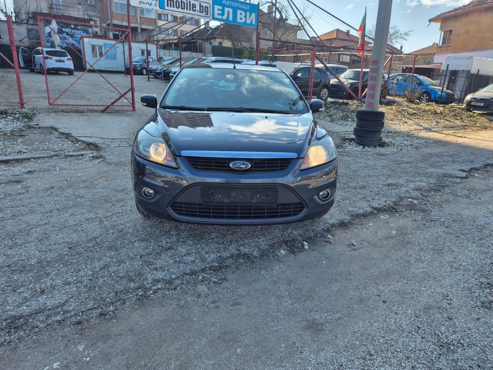 Ford Focus 1.6i, GAS, KLIMATRONIK - изображение 2