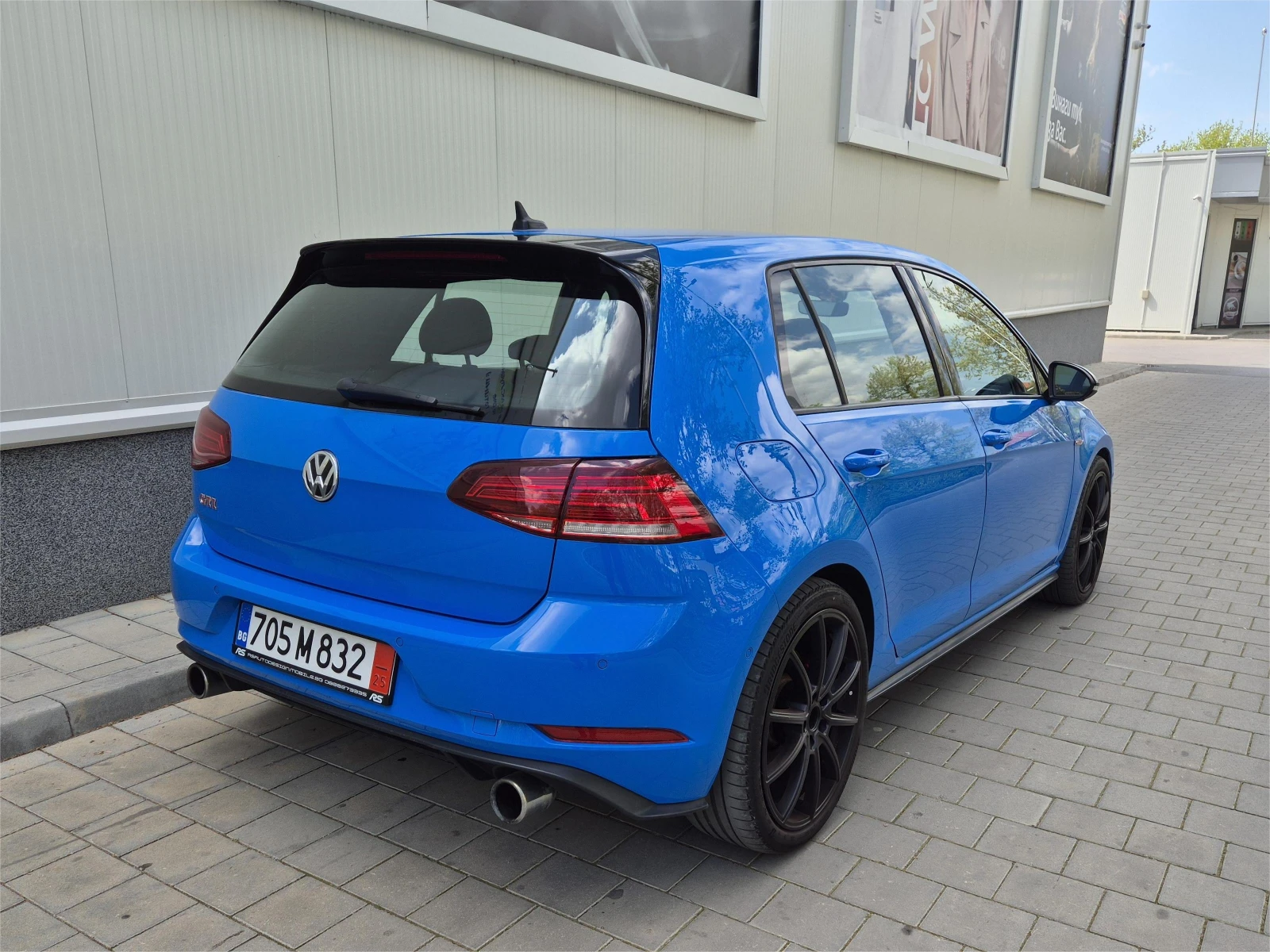 VW Golf GTI RABBIT EDITION - изображение 6