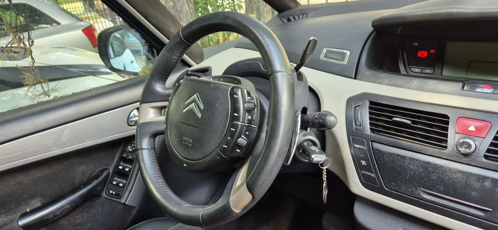Citroen C4 Picasso 2.0 hdi 136 - изображение 8