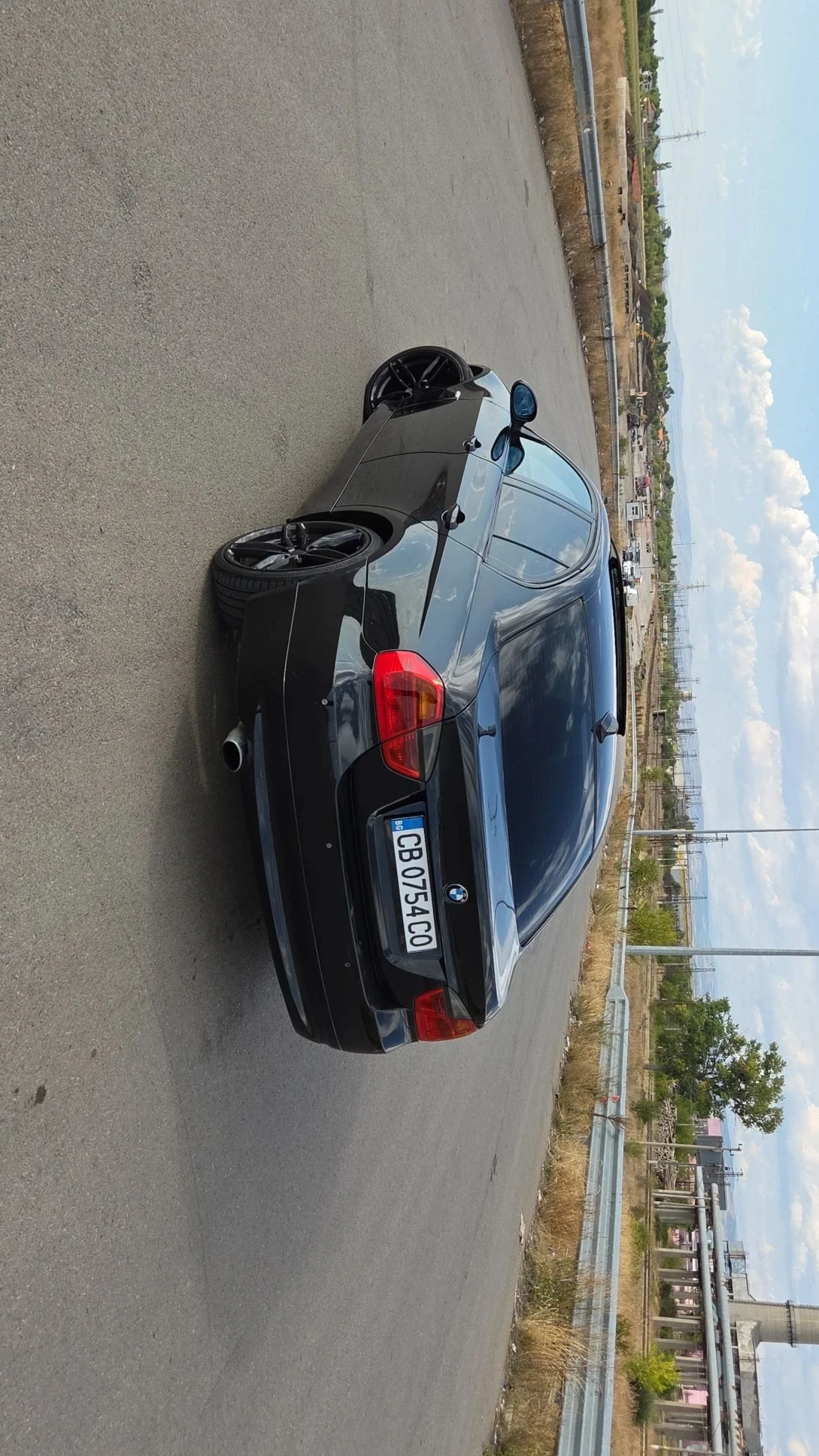 BMW 320  - изображение 5
