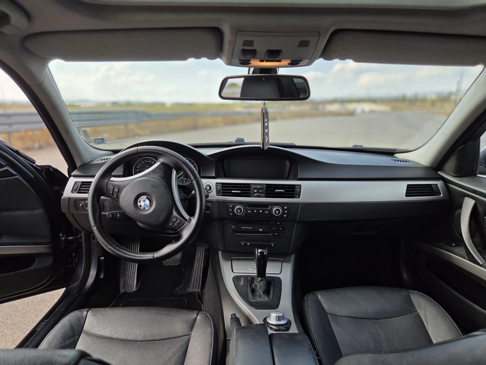 BMW 320  - изображение 7