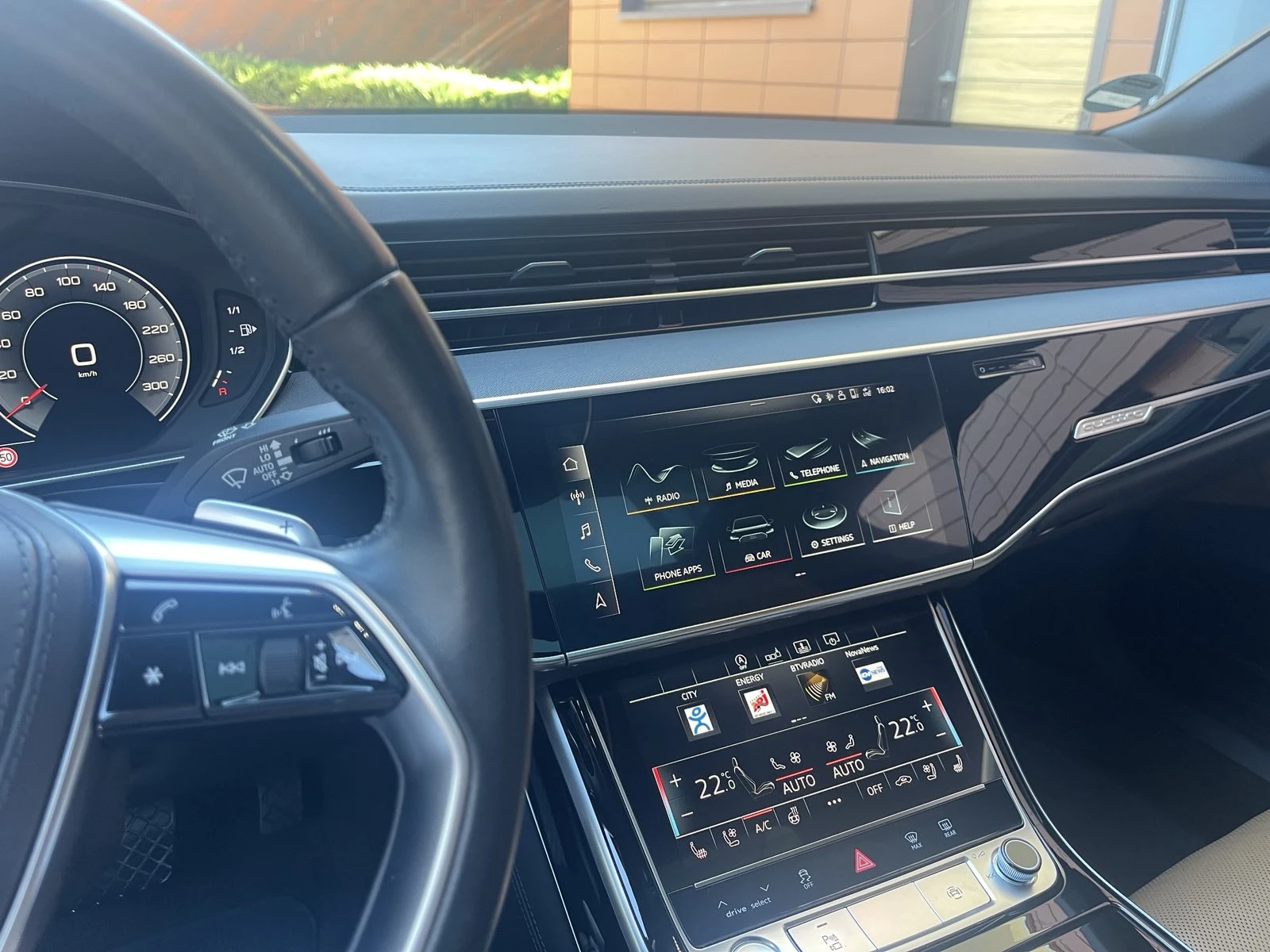 Audi A8  Audi A8 Дълга база - изображение 4