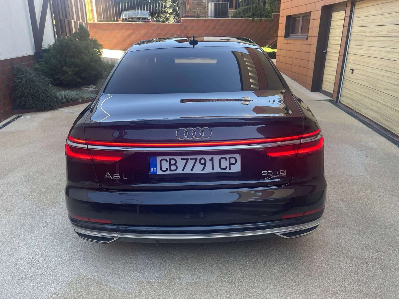 Audi A8  Audi A8 Дълга база - изображение 2